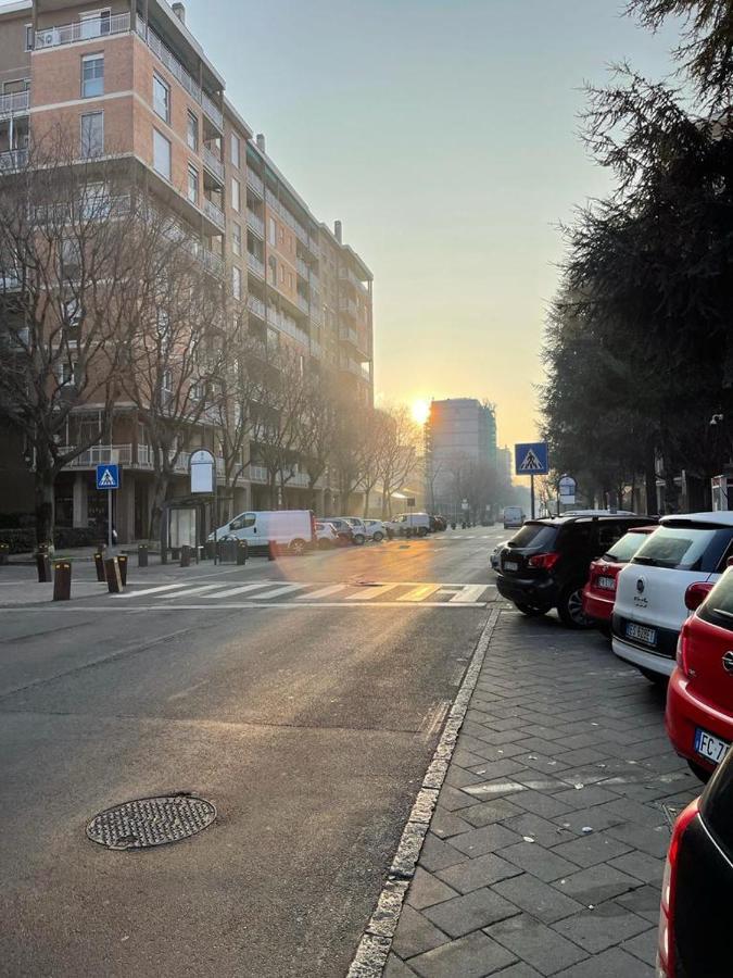 Апартаменти Kibilu - San Donato Vicinanze Irccs Policlinico Сан-Донато-Міланезе Екстер'єр фото